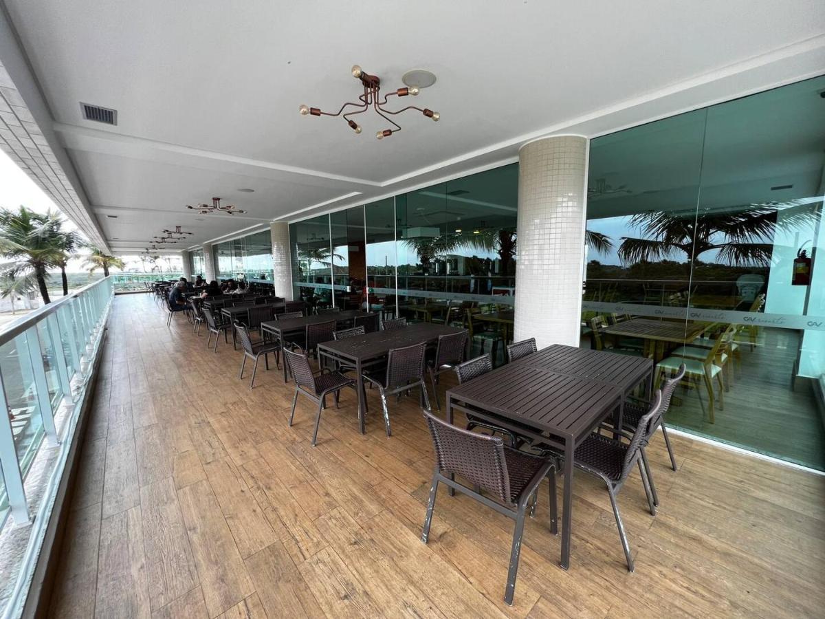 Salinas Park Apartment *