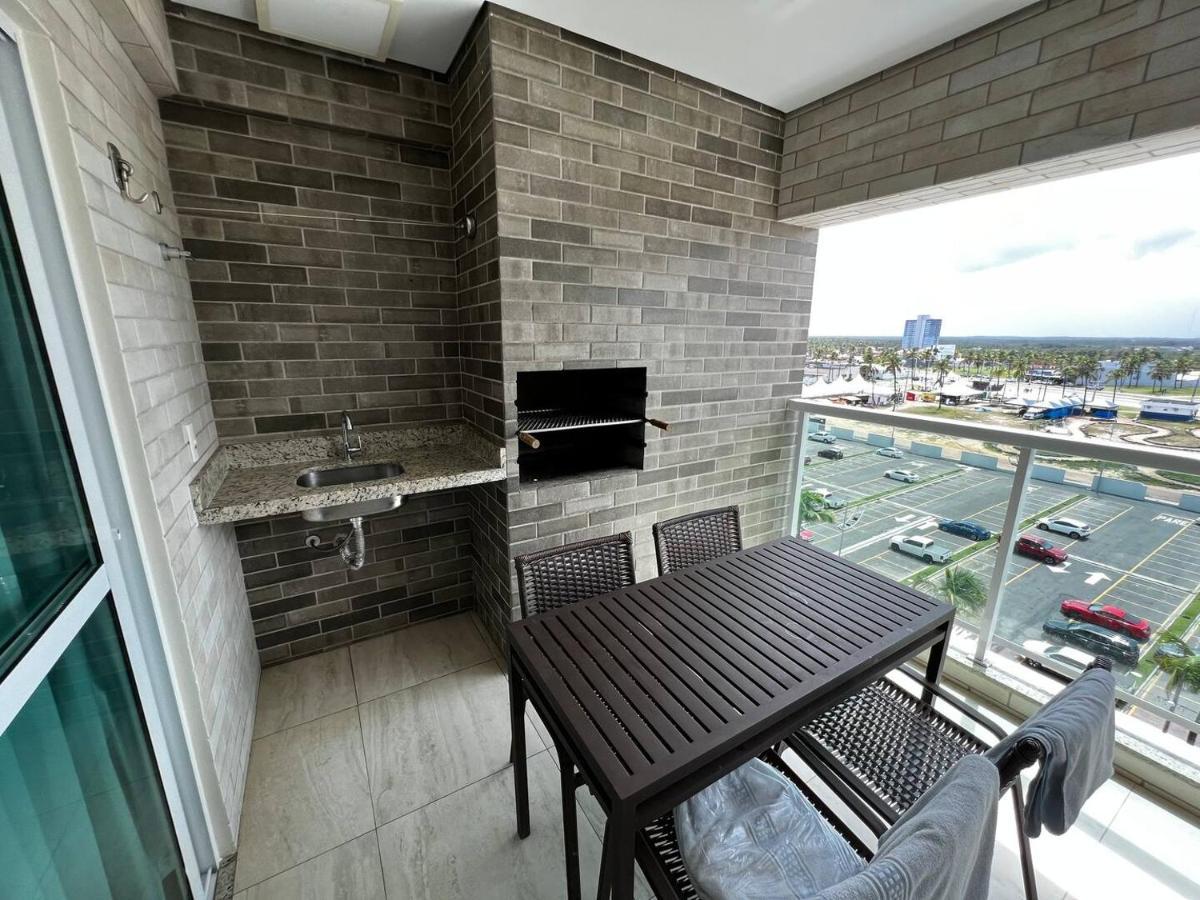 Salinas Park Apartment *